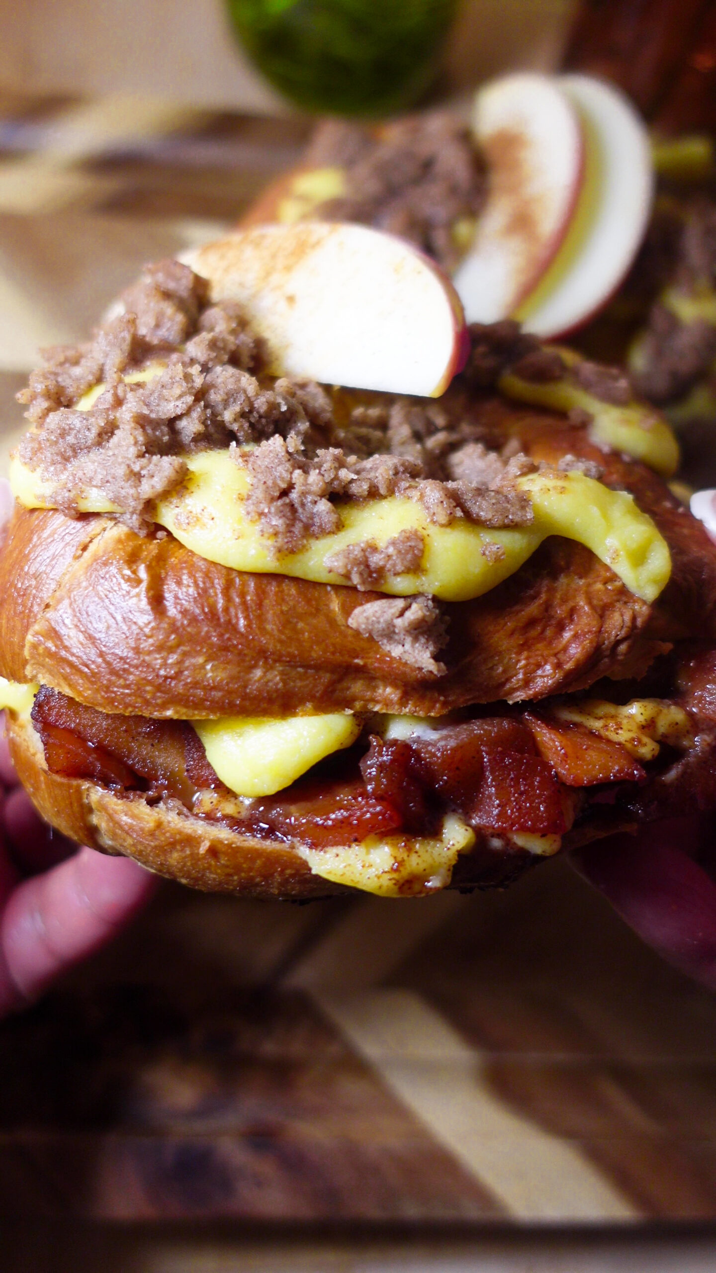 apple custard croissants